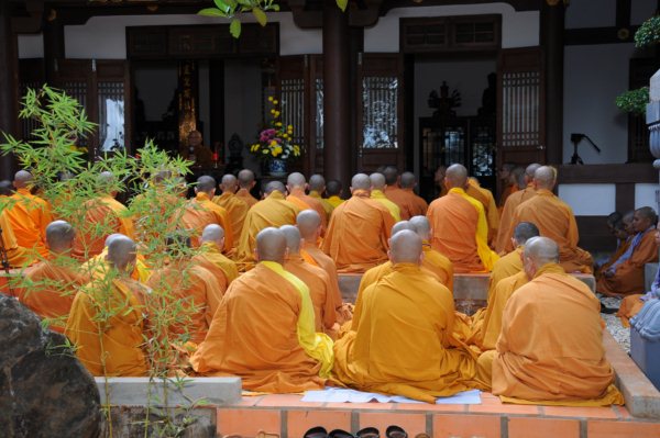 Đại Giới Đàn Cam Lộ: Giáo Thọ A Xà Lê - Tuyên Luật Sư Đại Giới Đàn Cam Lộ HT. Thích Minh Thông, Thuyết Giới