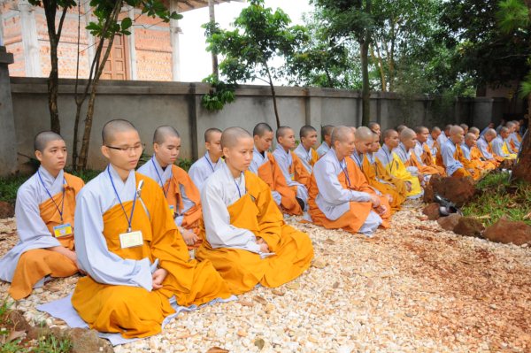 Đại Giới Đàn Cam Lộ: Giáo Thọ A Xà Lê - Tuyên Luật Sư Đại Giới Đàn Cam Lộ HT. Thích Minh Thông, Thuyết Giới