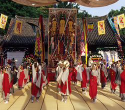 Tổ đình Phụng Nguyên Cổ Tự (Bongwonsa), duy trì phát huy truyền thống Nghi Lễ Phật giáo Hàn Quốc