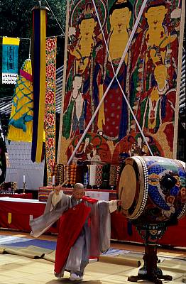 Tổ đình Phụng Nguyên Cổ Tự (Bongwonsa), duy trì phát huy truyền thống Nghi Lễ Phật giáo Hàn Quốc