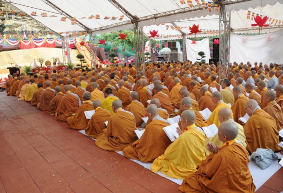 Đại lễ an vị thánh tượng Bồ Tát Quán Thế Âm lớn nhất Việt Nam tại Suối Tiên