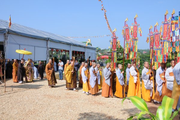 Đại Giới Đàn Cam Lộ: Lễ Cung An Chức Sự - Ngày 25/10/2010