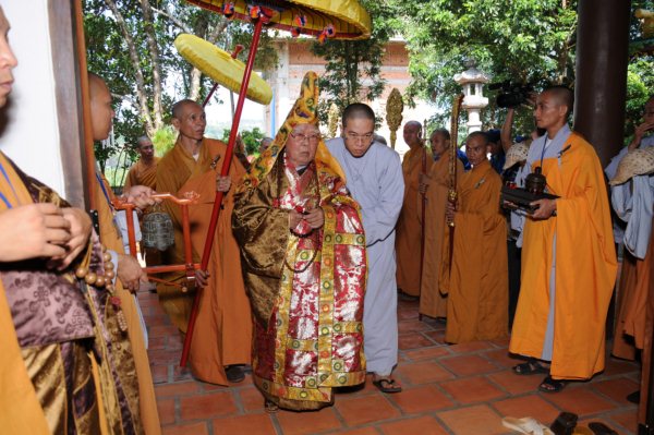 Đại Giới Đàn Cam Lộ: Lễ Cung An Chức Sự - Ngày 25/10/2010