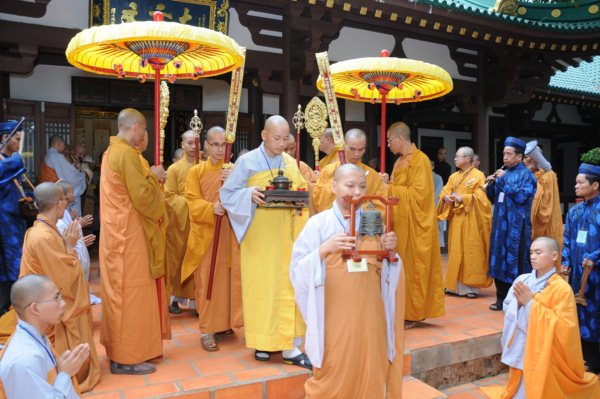 Đại Giới Đàn Cam Lộ: Lễ Cung An Chức Sự - Ngày 25/10/2010