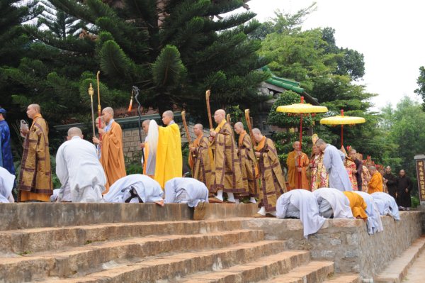 Đại Giới Đàn Cam Lộ: Lễ Cung An Chức Sự - Ngày 25/10/2010