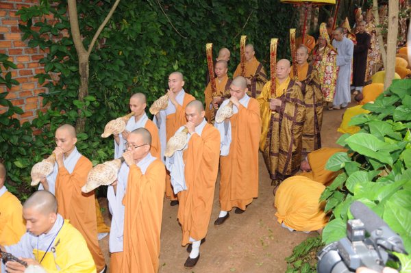 Đại Giới Đàn Cam Lộ: Lễ Cung An Chức Sự - Ngày 25/10/2010