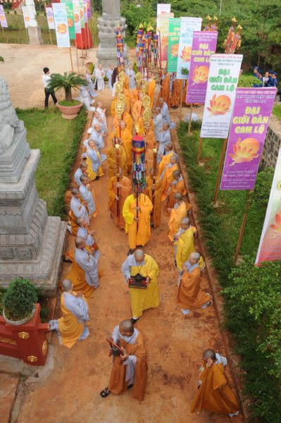 Đại Giới Đàn Cam Lộ: Lễ Cung An Chức Sự - Ngày 25/10/2010