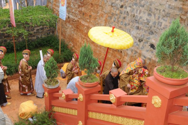 Đại Giới Đàn Cam Lộ: Lễ Cung An Chức Sự - Ngày 25/10/2010