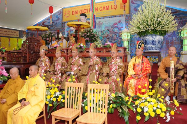 Đại Giới Đàn Cam Lộ: Lễ Cung An Chức Sự - Ngày 25/10/2010