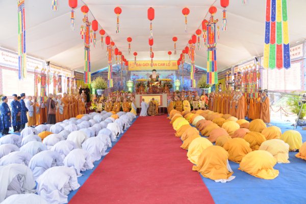 Đại Giới Đàn Cam Lộ: Lễ Cung An Chức Sự - Ngày 25/10/2010