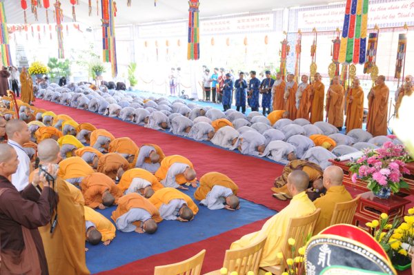 Đại Giới Đàn Cam Lộ: Lễ Cung An Chức Sự - Ngày 25/10/2010