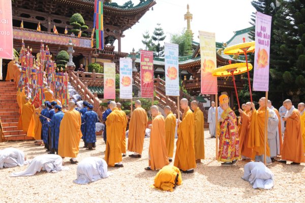 Đại Giới Đàn Cam Lộ: Lễ Kết Giới Trường - Ngày 25/10/2010