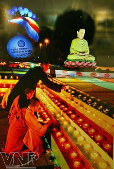 Nét đẹp Phật giáo Thăng Long – Hà Nội qua ảnh
