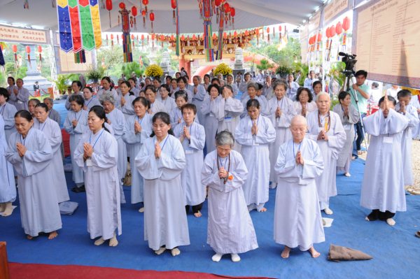 Đại Giới Đàn Cam Lộ: Lễ đăng đàn Truyền Giới Thập Thiện và Bồ Tát tại gia