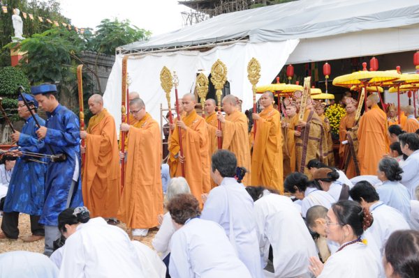 Đại Giới Đàn Cam Lộ: Lễ đăng đàn Truyền Giới Thập Thiện và Bồ Tát tại gia