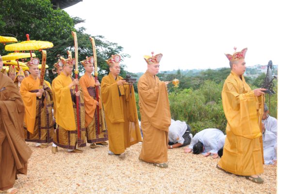 Đại Giới Đàn Cam Lộ: Lễ đăng đàn Truyền Giới Thập Thiện và Bồ Tát tại gia