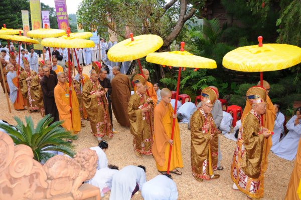 Đại Giới Đàn Cam Lộ: Lễ đăng đàn Truyền Giới Thập Thiện và Bồ Tát tại gia