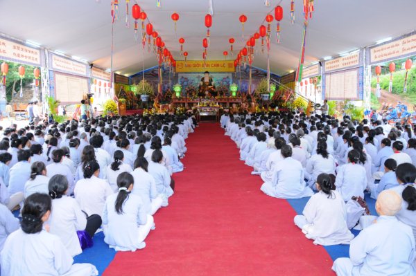 Đại Giới Đàn Cam Lộ: Lễ đăng đàn Truyền Giới Thập Thiện và Bồ Tát tại gia