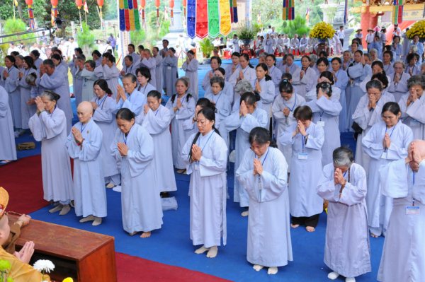 Đại Giới Đàn Cam Lộ: Lễ đăng đàn Truyền Giới Thập Thiện và Bồ Tát tại gia