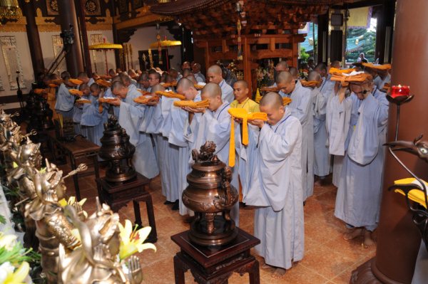 Đại Giới Đàn Cam Lộ: Sơ Đàn Truyền Giới Sa Di - Ngày 26/10/2010