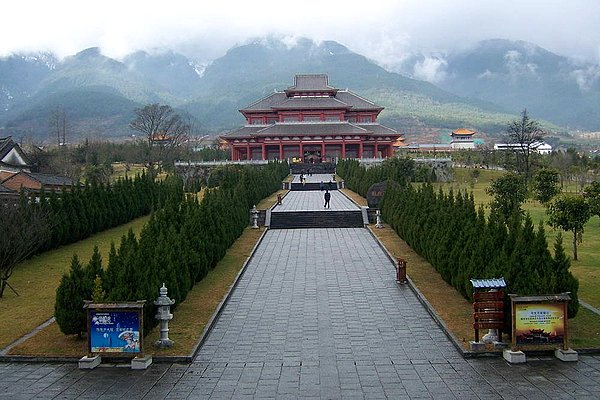 Sùng Thánh - Ngôi đại tự của Đại Lý cổ quốc