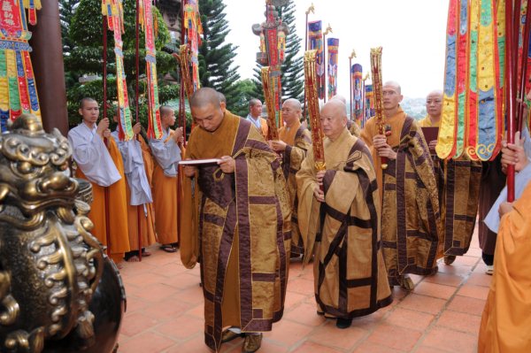 Đại Giới Đàn Cam Lộ: Nhị Đàn Truyền Tỳ Kheo Giới