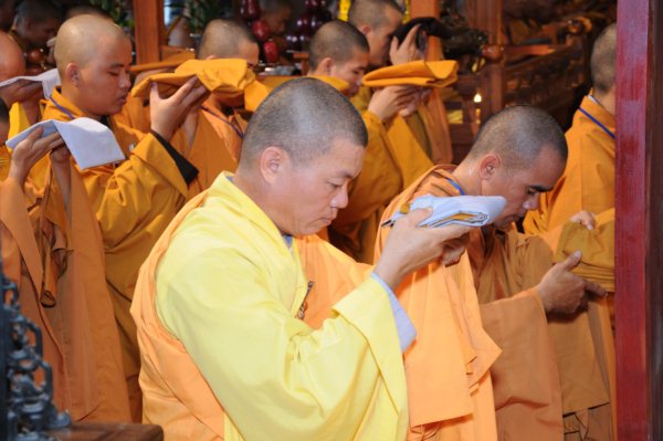 Đại Giới Đàn Cam Lộ: Nhị Đàn Truyền Tỳ Kheo Giới