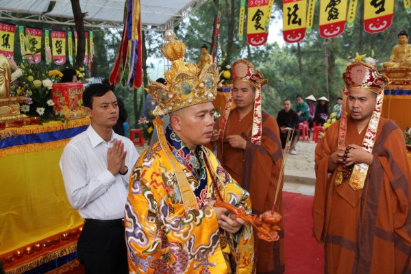 Đại Trai đàn Chẩn tế tại nghĩa trang liệt sĩ Ngã Ba Đồng Lộc, Khánh Thành Tháp Chuông