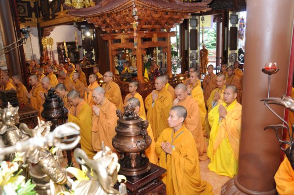 Đại Giới Đàn Cam Lộ: Nhị Đàn Truyền Tỳ Kheo Giới