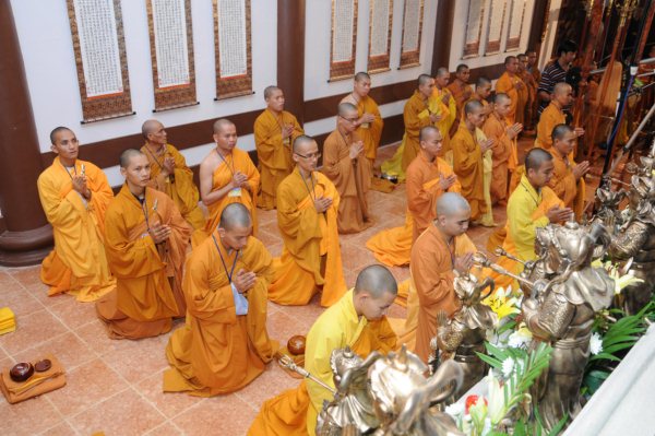 Đại Giới Đàn Cam Lộ: Nhị Đàn Truyền Tỳ Kheo Giới
