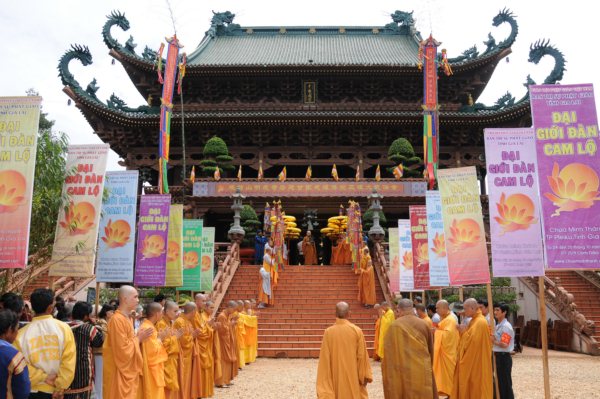 Đại Giới Đàn Cam Lộ: Nhị Đàn Truyền Tỳ Kheo Giới
