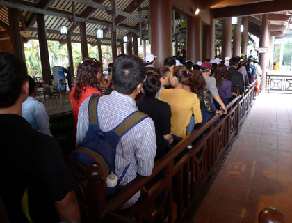 Non thiêng Yên Tử khai hội