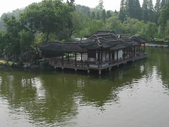 Tòa tháp Huqiu – Trung Quốc