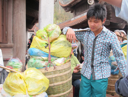 Non thiêng Yên Tử khai hội