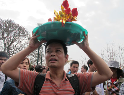 Non thiêng Yên Tử khai hội