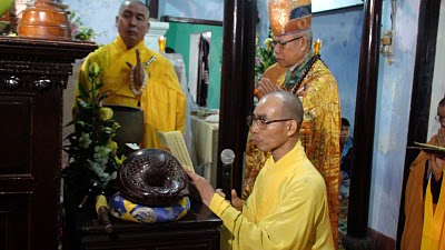 Cáo Bạch Tang Lễ