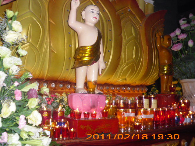Lễ hội cúng đèn rằm tháng Giêng tại Thiền viện Phước Sơn
