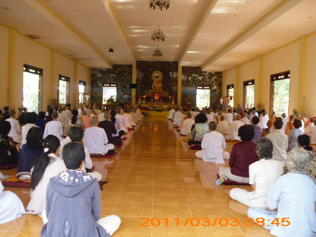 Khóa tu thiền một ngày tại thiền viện Phước Sơn.