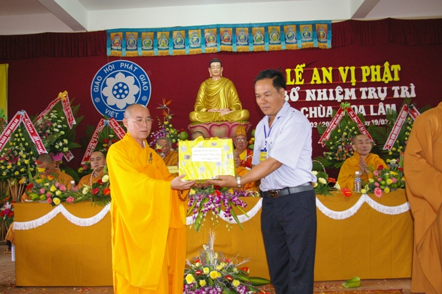 ĐăkLăk: Lễ An Vị Phật Và Bổ Nhiệm Trụ Trì Chùa Hoa Lâm