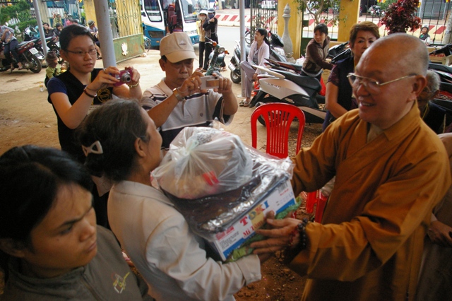 ĐăkLăk: Lễ An Vị Phật Và Bổ Nhiệm Trụ Trì Chùa Hoa Lâm