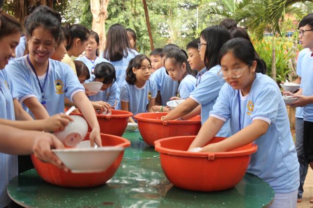 Có những bàn tay làm nên điều kỳ diệu