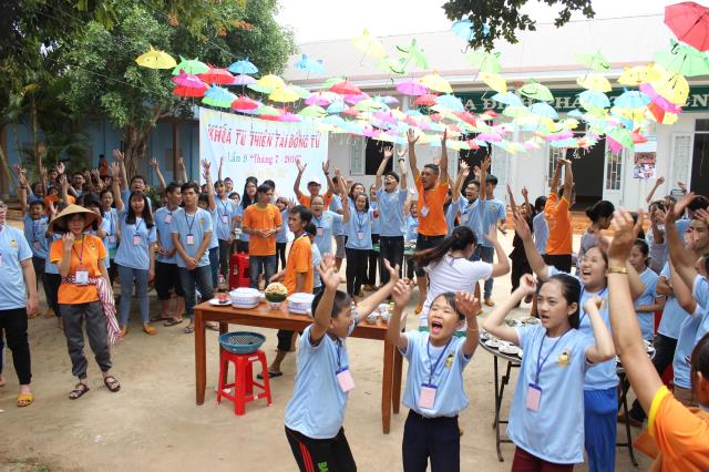 Có những bàn tay làm nên điều kỳ diệu
