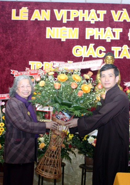 Séc: Lạc thành niệm Phật đường Giác Tâm