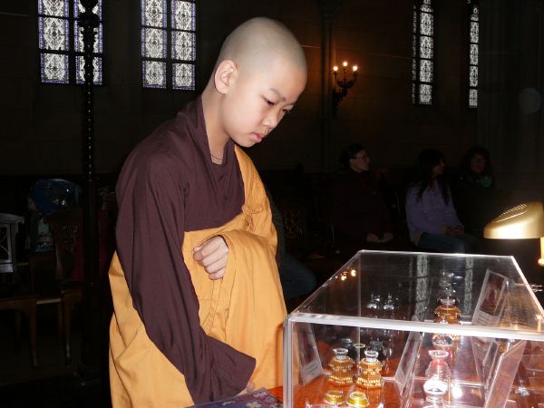 TT. Thích Thiện Sơn và chư đệ tử cùng hành trình chiêm bái Xá Lợi tại Thụy Sỹ