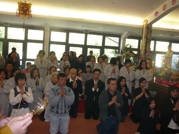 Chùa Phật Huệ - Một ngày dành trái tim mình cho người dân Nhật