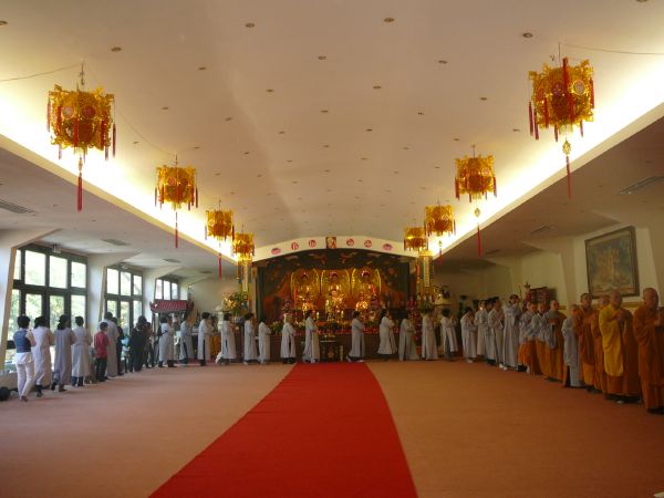 Chùa Phật Huệ - Một ngày dành trái tim mình cho người dân Nhật