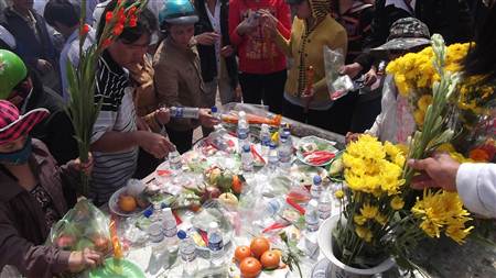 Bạc Liêu: Hàng ngàn người đến chiêm bái tượng Quan Âm Nam Hải