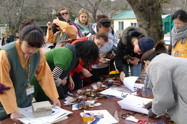 Hoằng Pháp Tự (Hongbeopsa) tổ chức văn hóa Kim Chi cho khách Quốc Tế