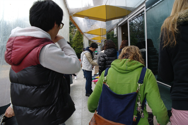 Văn hóa PG Korea tuần này cho khách Quốc tế làm Cơm Rong biển (Kimbap)