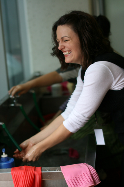 Văn hóa PG Korea tuần này cho khách Quốc tế làm Cơm Rong biển (Kimbap)